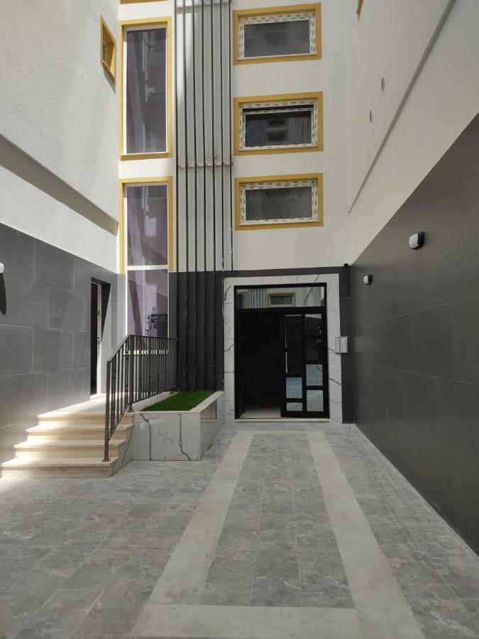 Апартаменты Atrium Residency Тирана Экстерьер фото
