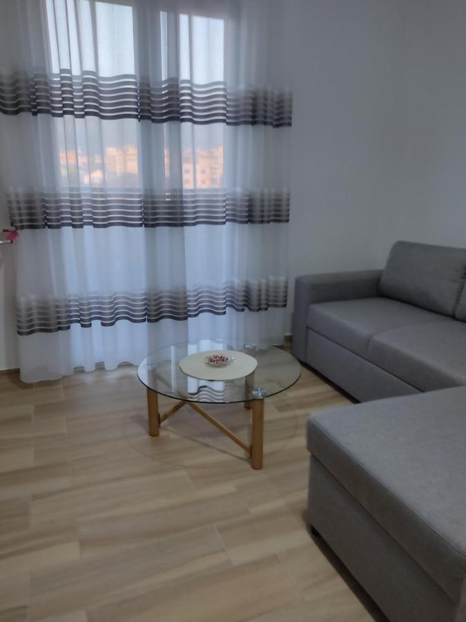 Апартаменты Atrium Residency Тирана Экстерьер фото