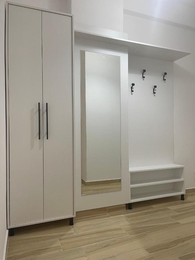 Апартаменты Atrium Residency Тирана Экстерьер фото